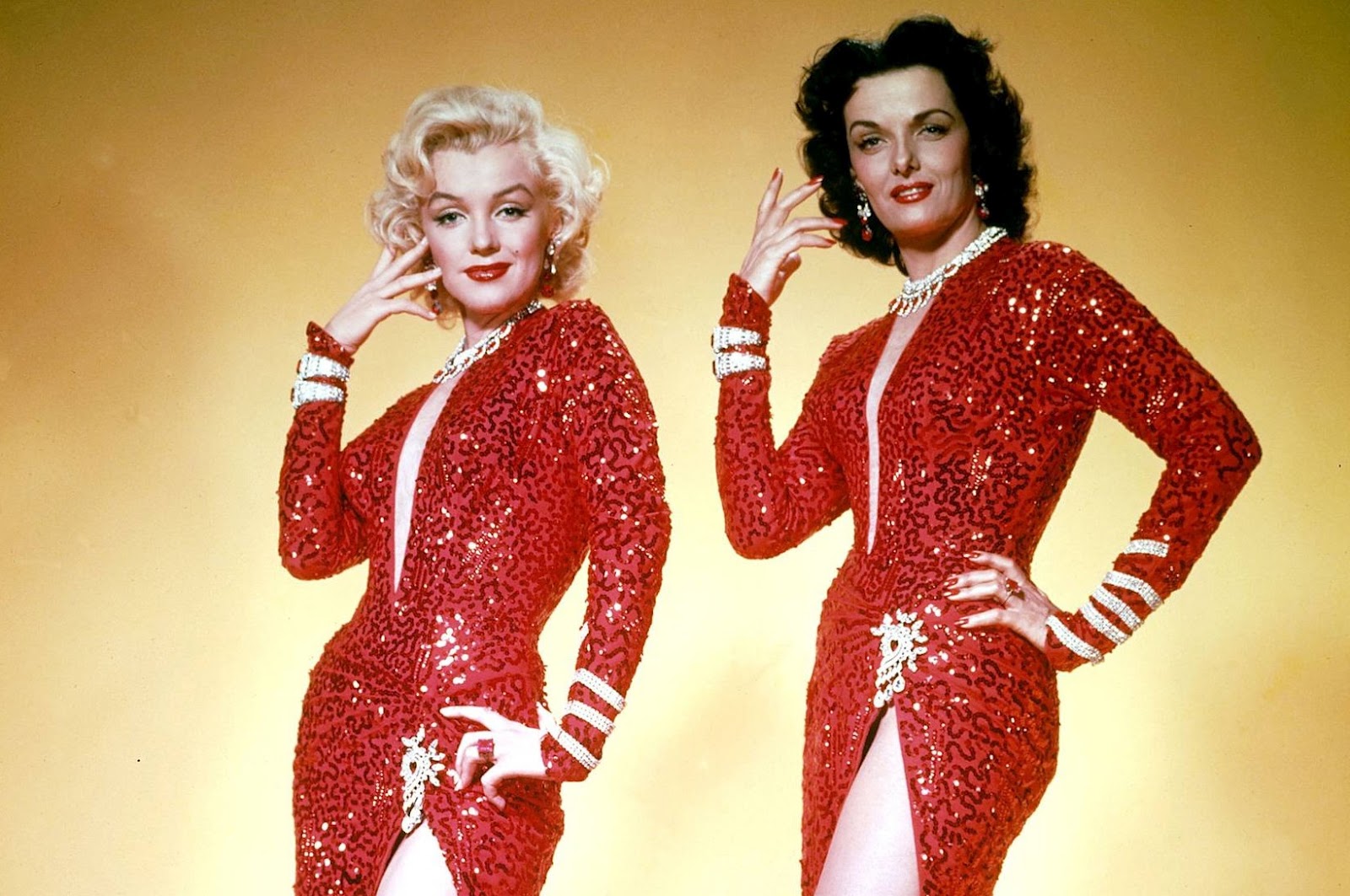 Gentlemen prefer Blondes